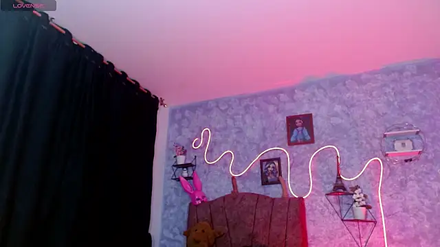 Everlin__Hot_'s Webcam Show