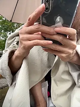 Mia-lp Adlı Modelin Canlı XXX Sohbeti