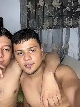 แชท XXX สดของ hizli_69