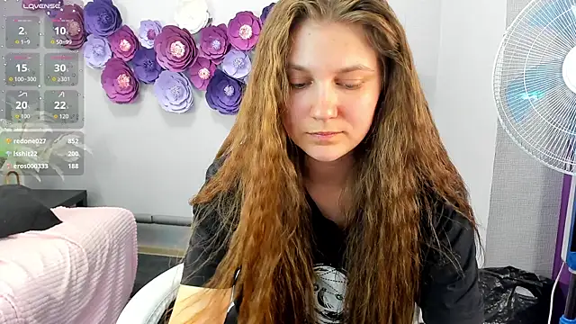 Онлайн чат XXX Teeny_Girl