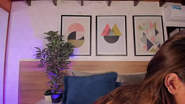 Chat XXX en directo de MiaKay1