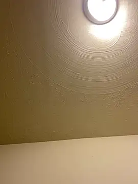 BadboyXXXMZ 即時 XXX 聊天