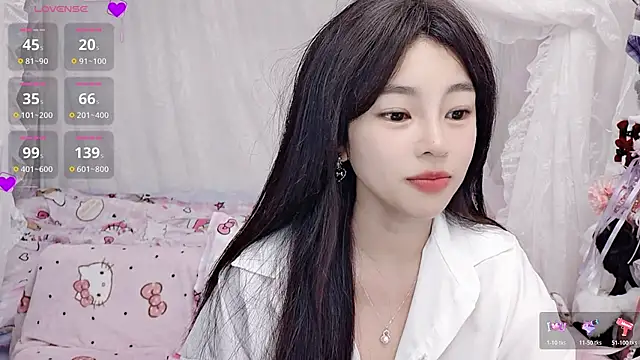 9aunatiis 网络视讯表演