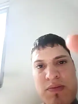 elvaquero06 Show Webcam