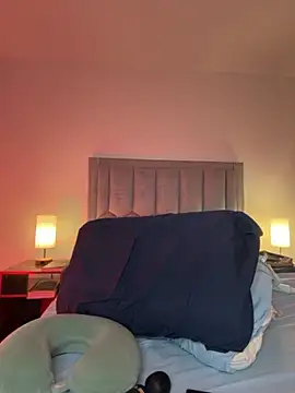 DanikRosseのライブXXXチャット