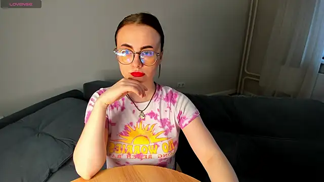 MewStella 现场XXX聊天