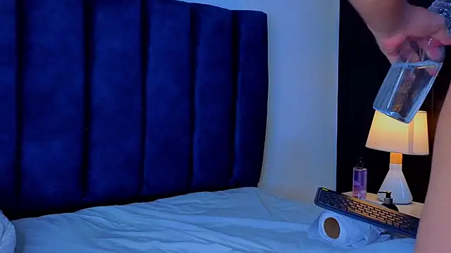 دردشة Issac_james_ الجنسية المباشرة