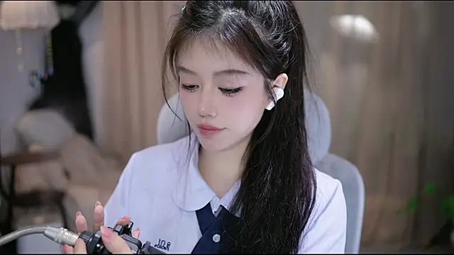 Cecily: онлайн-секс-чат