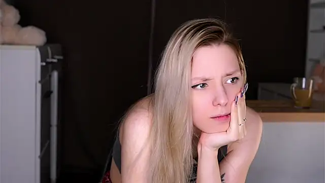 LeeryWonder Chat XXX in diretta