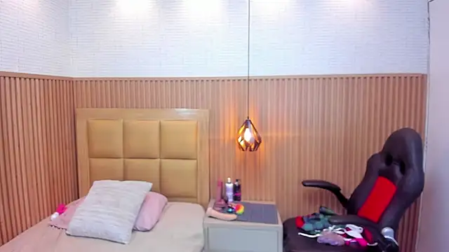 LOLAMAXI Live XXX-Chat