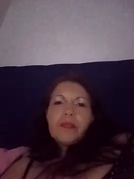 celeste_kiss_'s Webcam Show