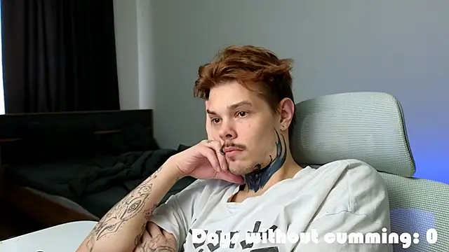 دردشة DENIS_HERE الجنسية المباشرة