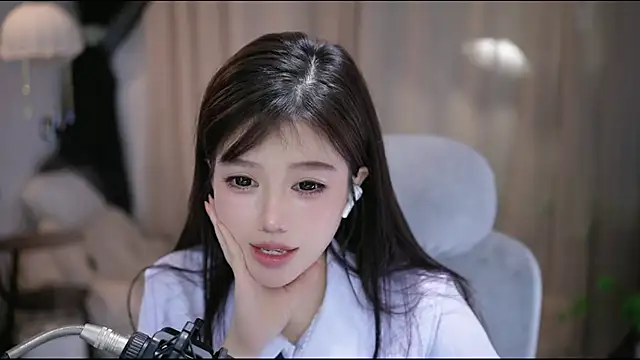 Chat +18 de Cecily ao vivo