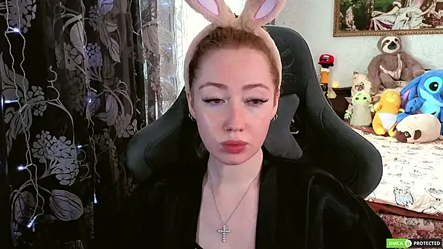 Chat +18 de TinaBrook ao vivo