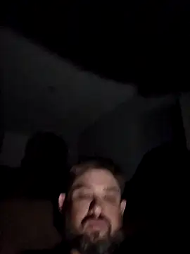 caliguy37 Show in webcam