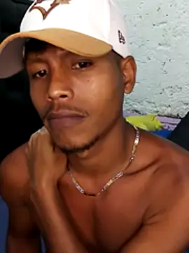 Онлайн чат XXX Xmoreno31