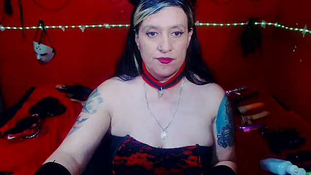 Czat XXX na żywo – MATURE_Randy