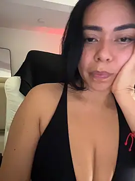 Pokazy przed kamerką – PetitLumiere