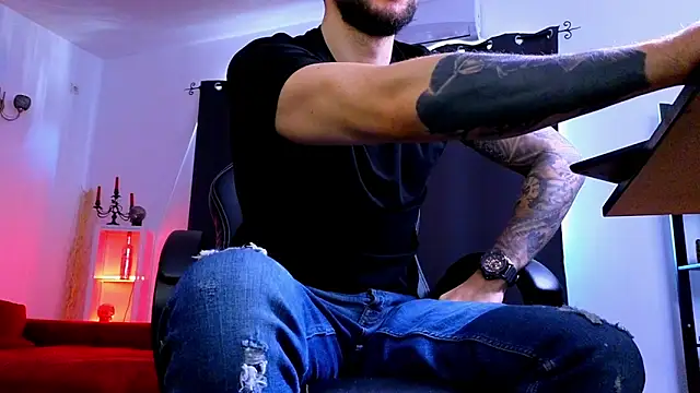 Chat XXX Live MightyAaron66