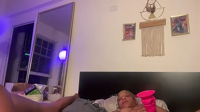 tareefa webkamerás műsora