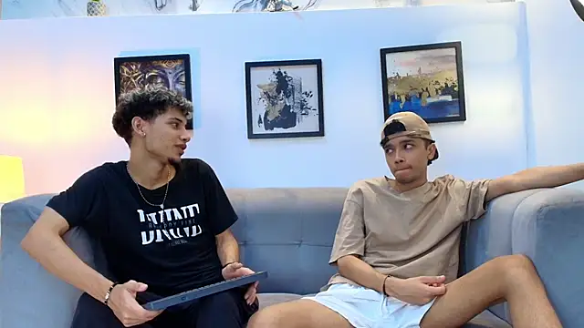 YOUNG_BOYS_HELL Adlı Modelin Web Kamerası Şovu