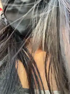 kara-tt 网络视讯表演