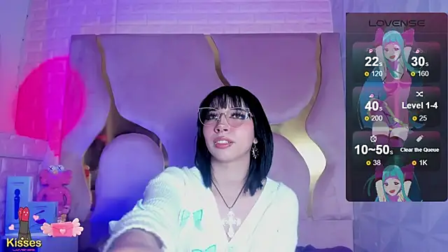 Онлайн чат XXX NaniiSisy