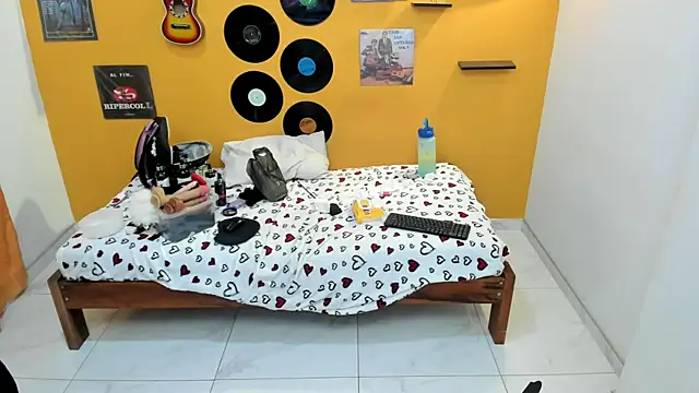 lilithevil32: онлайн-секс-чат