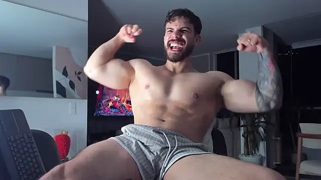 Pokazy przed kamerką – Valenthino_Salvatore