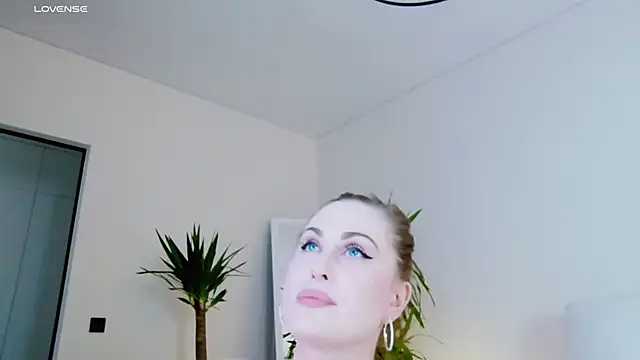 Webkamerová show Miss_Magic_Eyes_