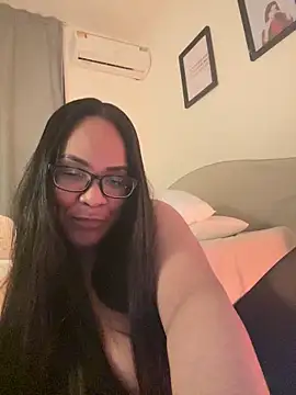 Chaniita: онлайн-секс-чат