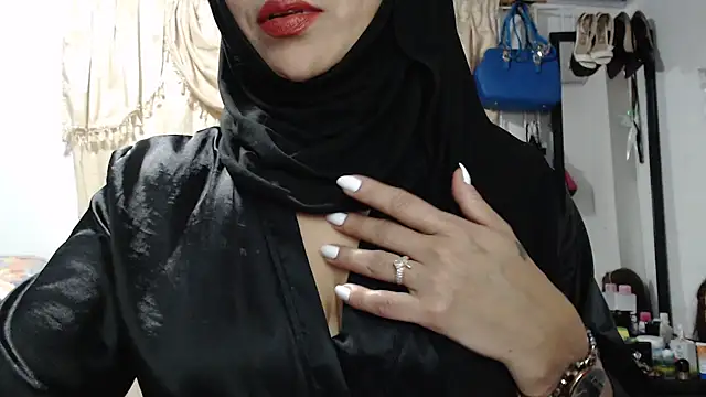 nadia__abaud's Live XXX Chat