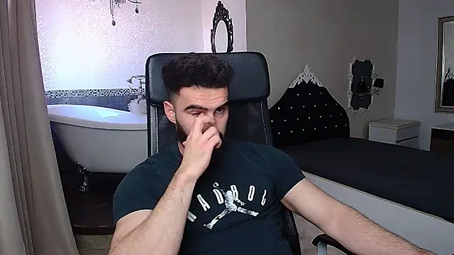 MicahLane Live XXX-Chat