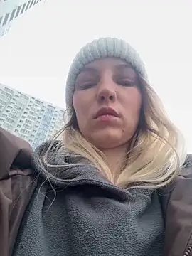 Sembang XXX Secara Langsung Adelina0001