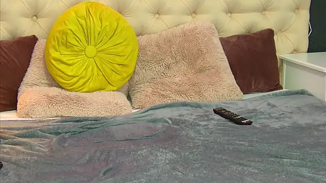 TaniaKaverina 即時 XXX 聊天