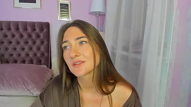 Evalaniss Chat XXX live