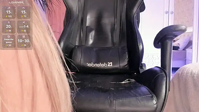 Онлайн чат XXX nicky_one_love