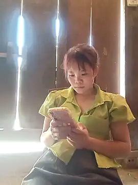 Nguyet135 Show Webcam