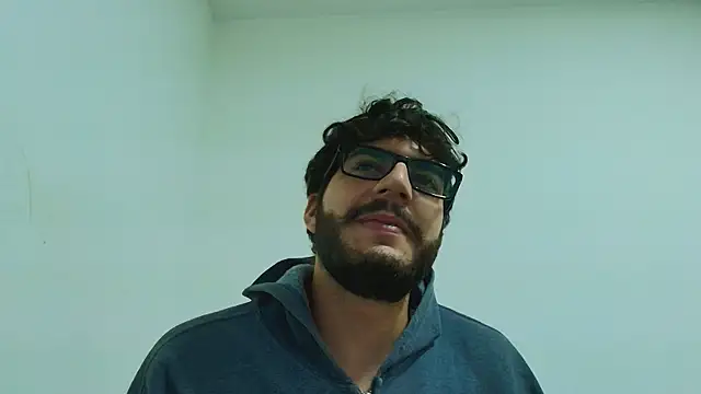 thomas_gun Adlı Modelin Canlı XXX Sohbeti