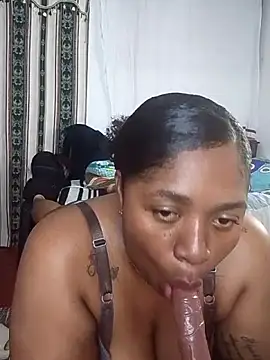 Mia-Victory Chat XXX in diretta