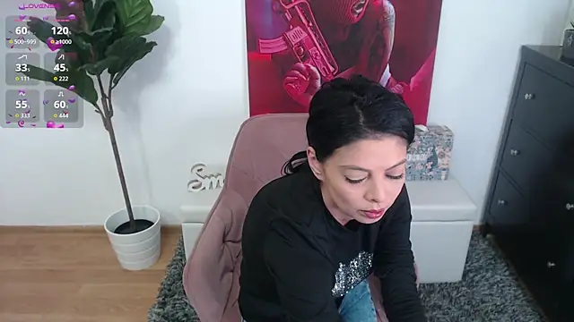 LadyLiia Chat XXX in diretta