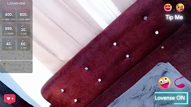 Amomentoflust99 Pertunjukan Webcam