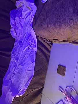 Abigal0999 在線直播表演