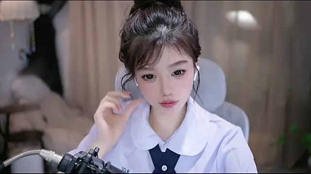 Cecily's Webcam Show