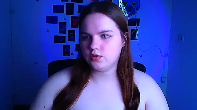 Kitty_Mia_Kitty Chat XXX in diretta