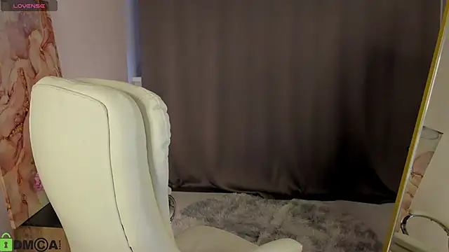 Онлайн чат XXX LeticiaRomano