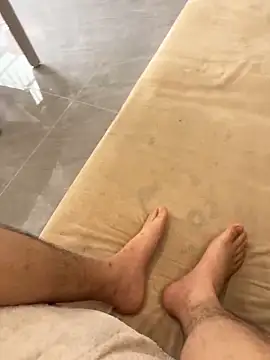 qwe522522 Live XXX-chat