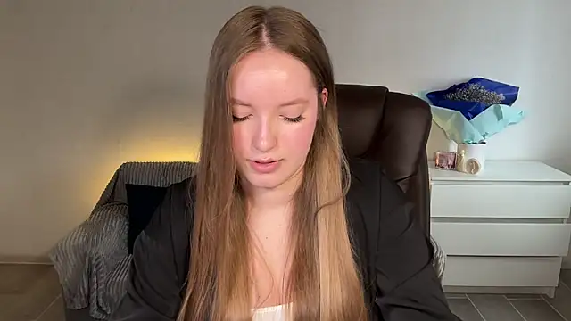 EvaMaddison's Live XXX Chat