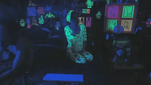 DaddyAndSplashQueen's Live XXX Chat