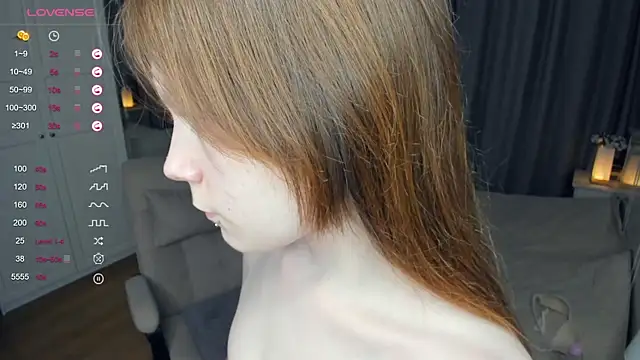 LavenderMitten Chat XXX live